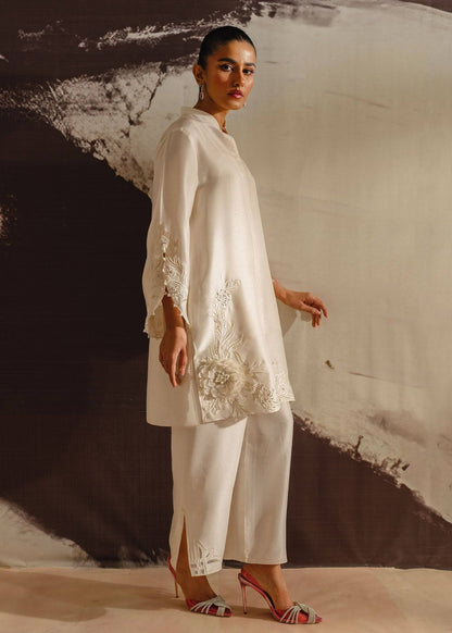 Mahgul | Eye of Cemal | Misty Floral by Maria Faisal - Registered Vendor of : Mahgul - type : Ladies Clothes - 100% original wedding dresses