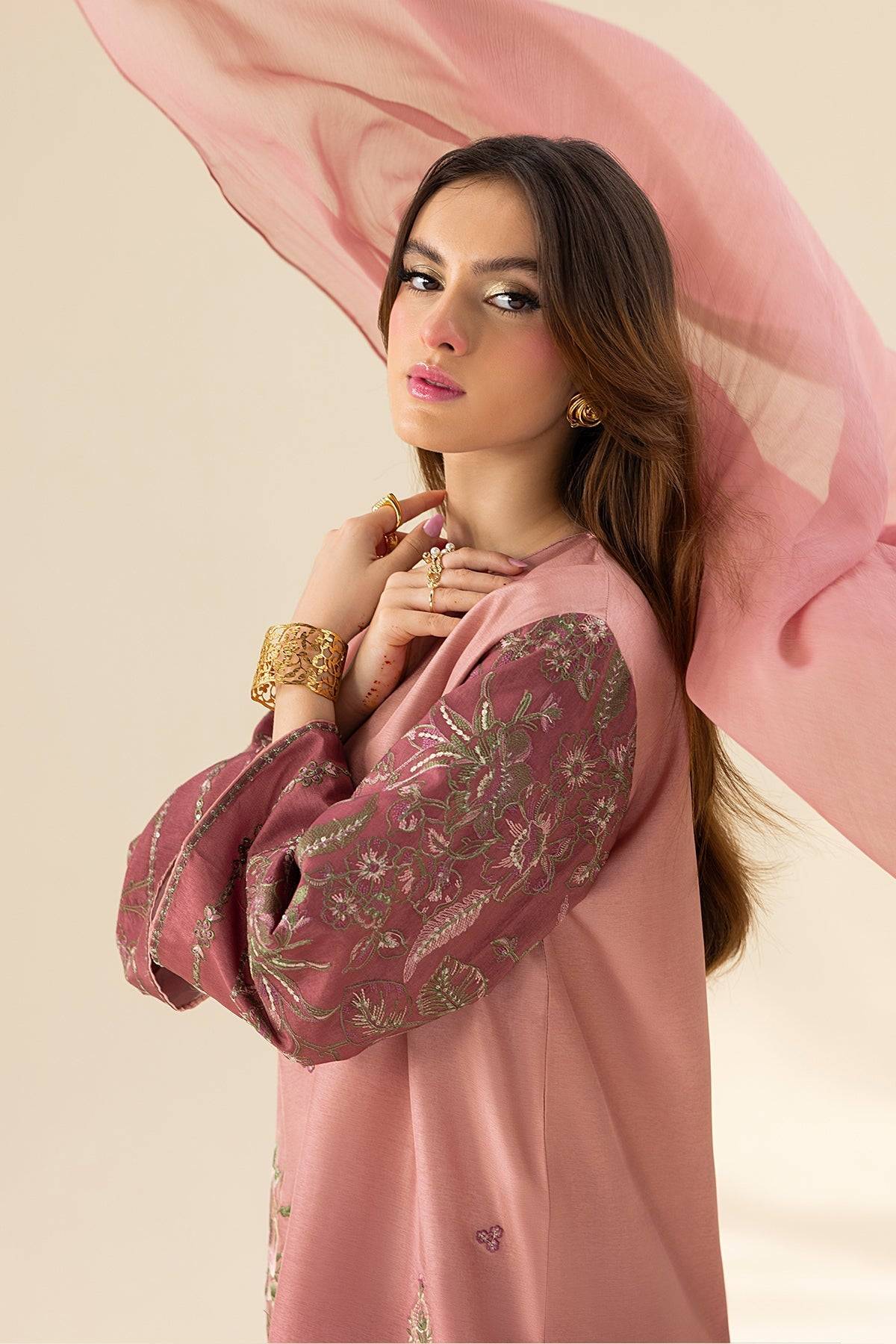 Erum Khan | Lillia Summer Edit | Vintage Rose by Maria Faisal - Registered Vendor of : Erum Khan - type : Ladies Clothes - 100% original wedding dresses