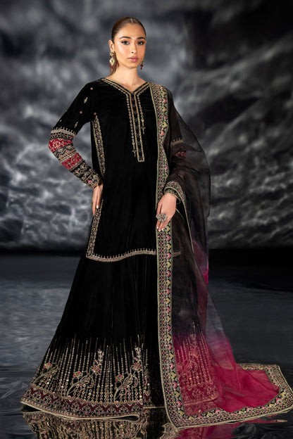 Naqshi | Makhmal 24 | ADHAN - Ladies Clothes - Maria Faisal