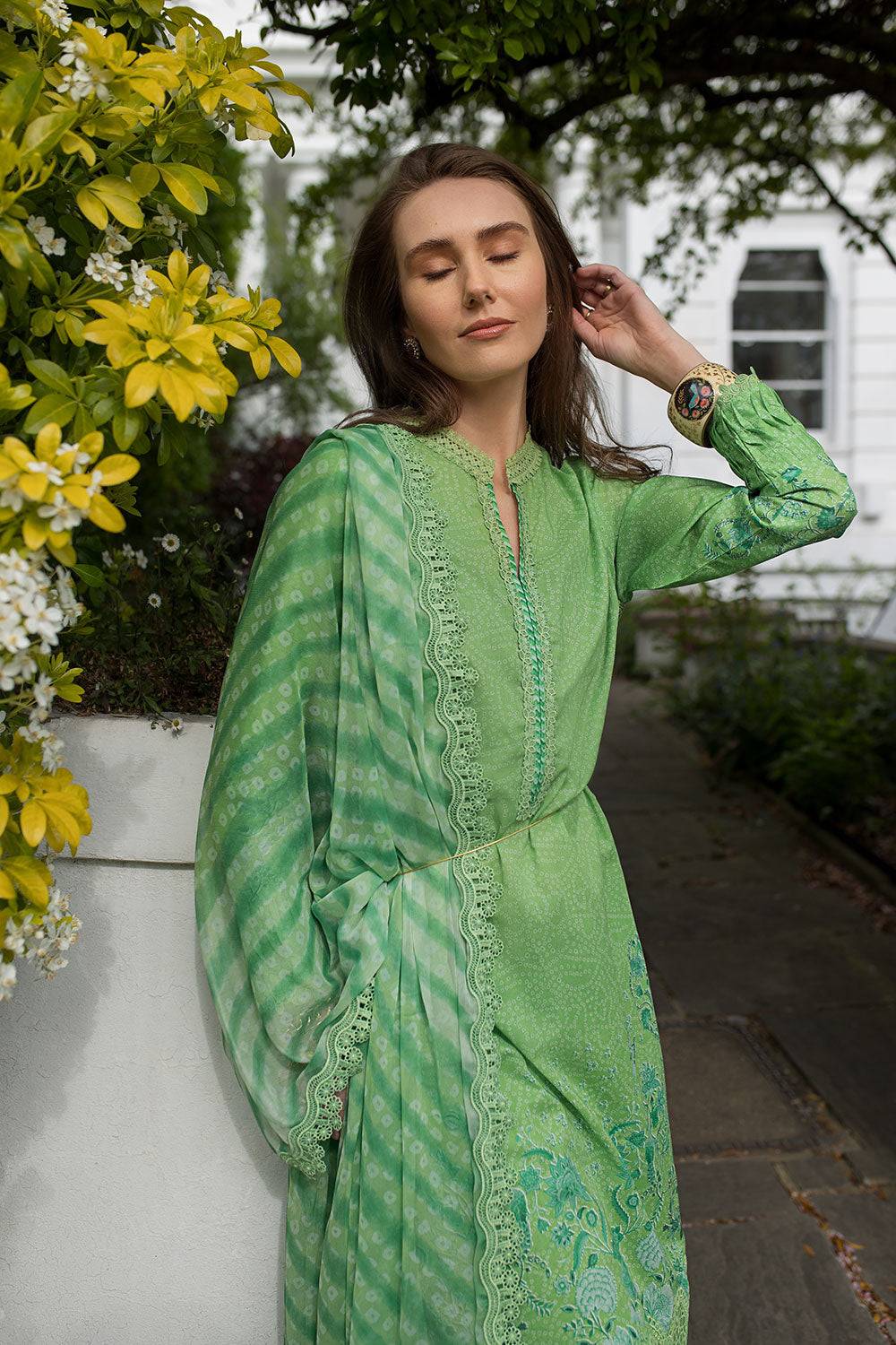 Sobia Nazir | Basics 25 | Design 7B by Maria Faisal - Registered Vendor of : Sobia Nazir - type : Ladies Clothes - 100% original wedding dresses