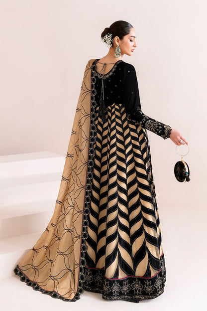 Noor Jahan – authentic Pakistani dress from the Makhmal Luxury Velvet Edit collection for women in the UK