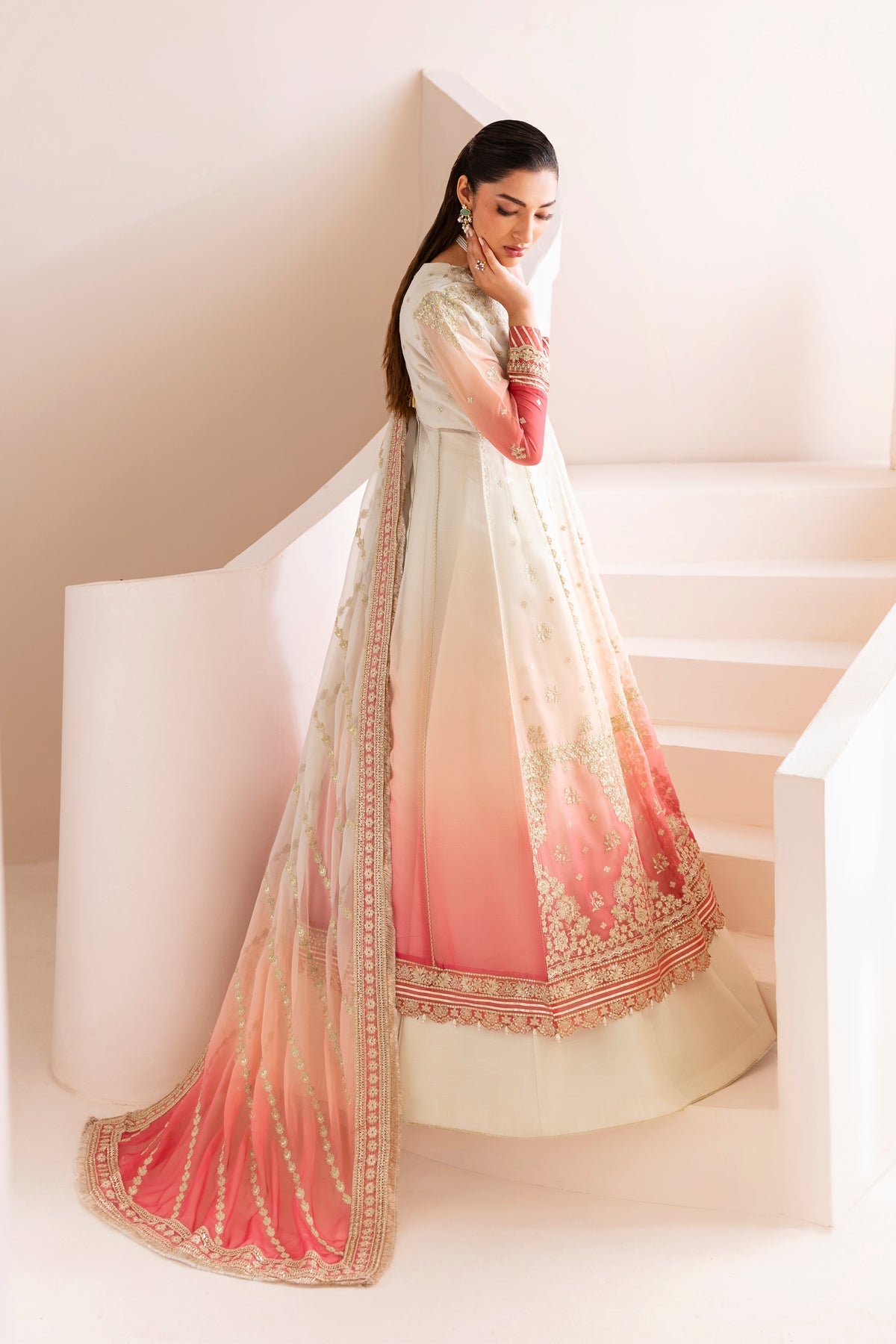 MAHLAQA – authentic Pakistani dress from the Luxury Formals 25 collection for women in the UK