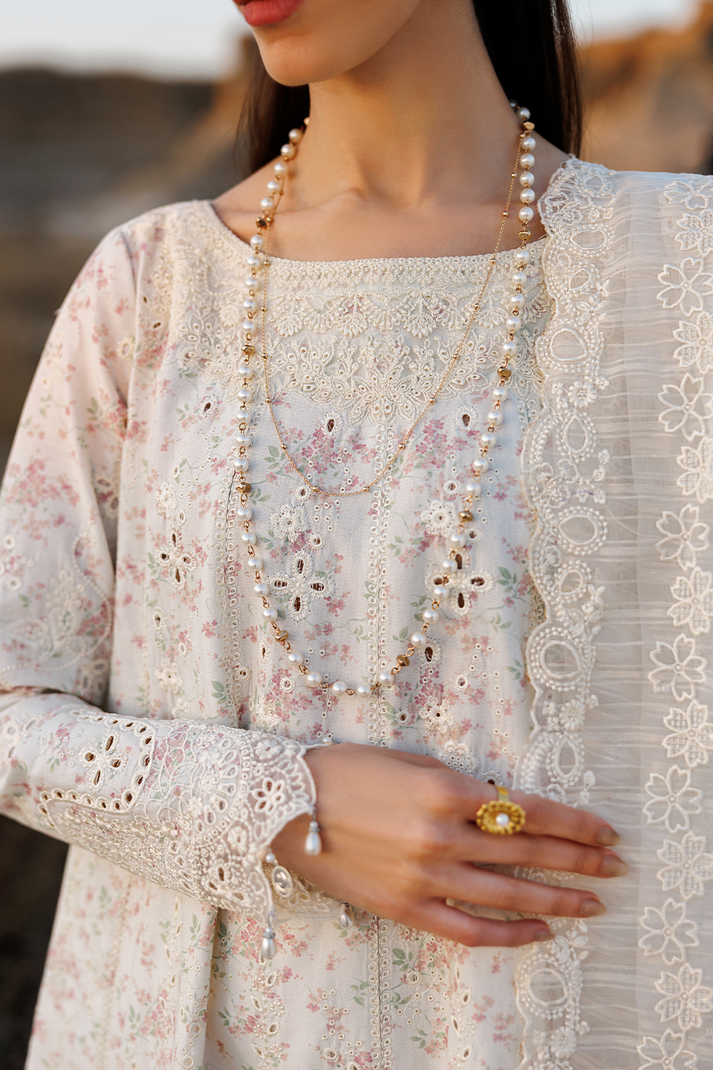 Emaan adeel | Sunlit Groove Luxury Lawn 26 | SUNKISSED - Luxury Dress - available at Maria Faisal in UK and USA.