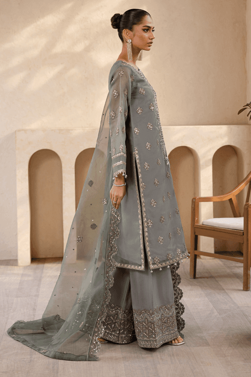 Emaan Adeel | Noore Festive Formals | VELIZA by Maria Faisal - Registered Vendor of : Emaan Adeel - type : - 100% original wedding dresses