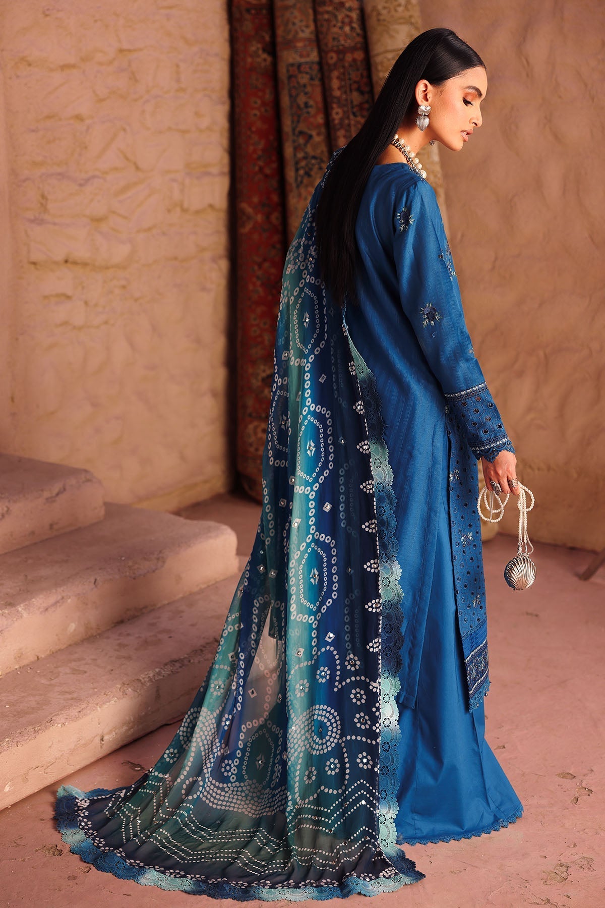 NE-160 – authentic Pakistani dress from the Bazaar Luxe 25 collection for women in the UK