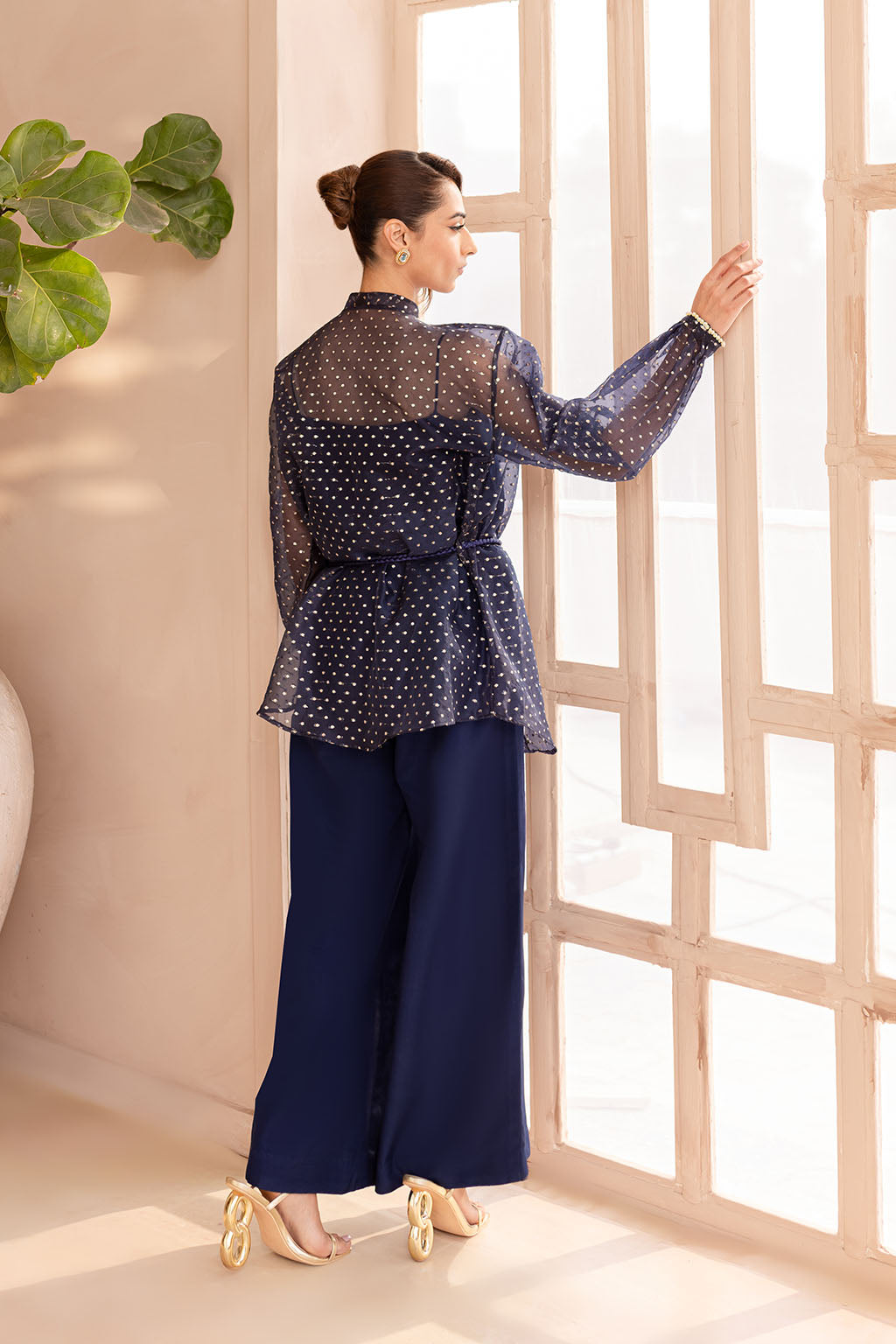 Vanya | Veranda Fromals |  VR-06 - Ladies Clothes 