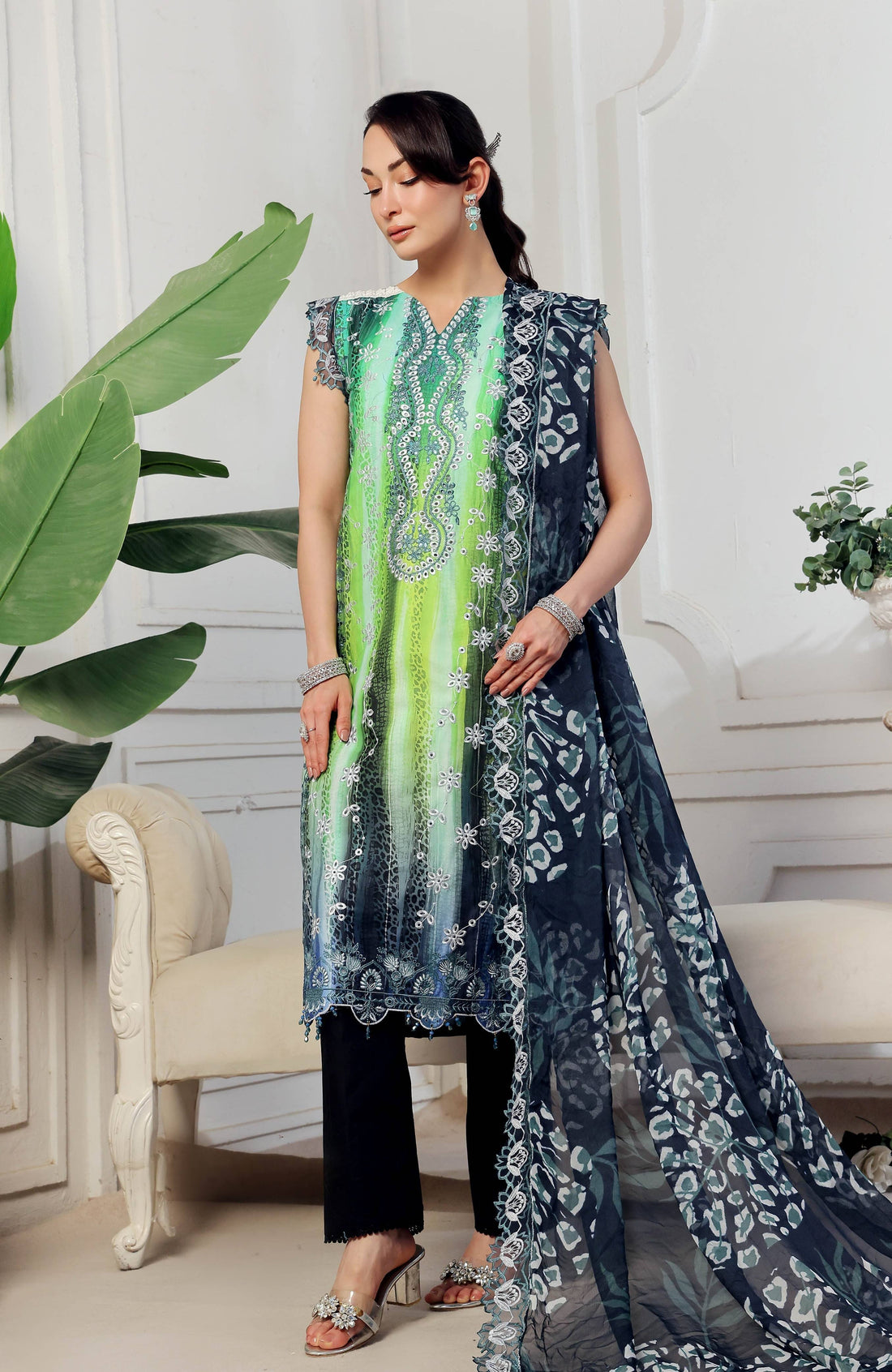 Al Zohaib | Applique Kari Cutwork Edit 25 | ACE-25-08 by Maria Faisal - Registered Vendor of : Alzohaib - type : Ladies Clothes - 100% original wedding dresses