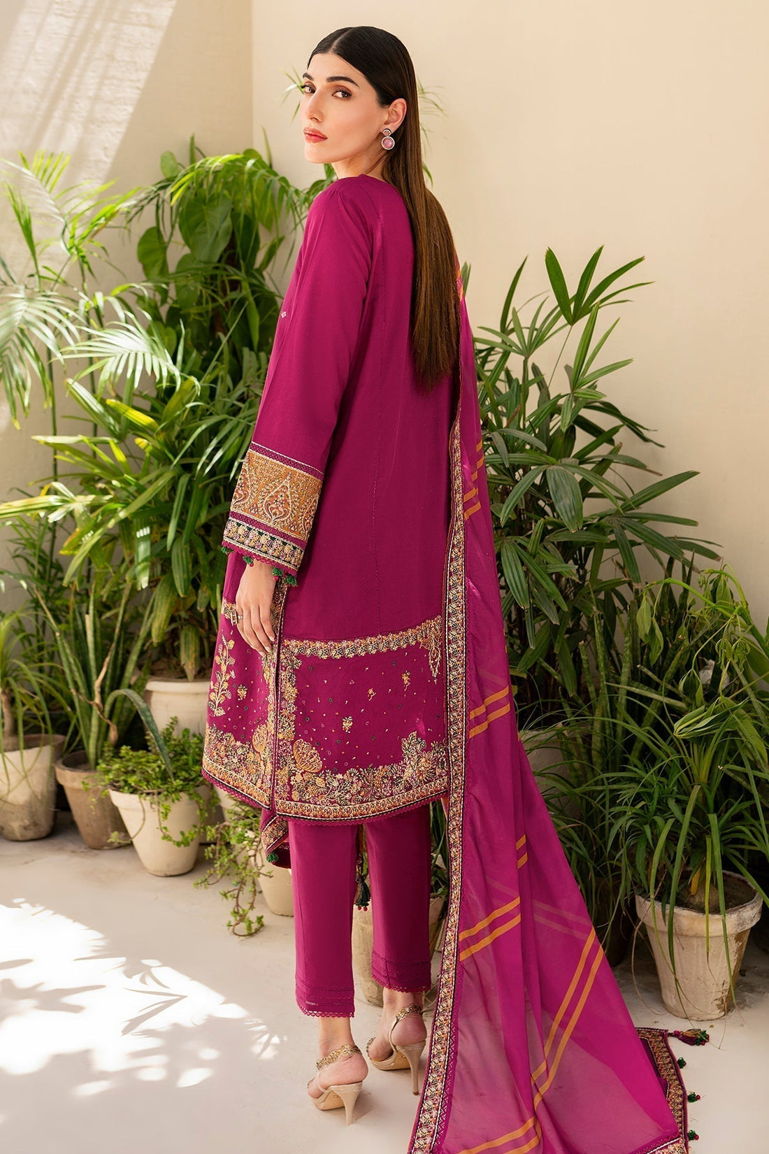 Jazmin | Irish Lawn SS 24 | D10 - Maria Faisal.