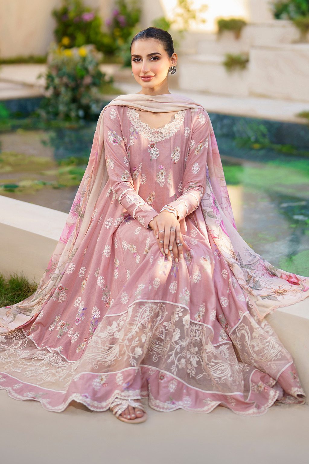 Iznik | Festive lawn 24 | SFL-08 - Designer Dress with Intricate embroidery and embellishments. Shop elegent wedding dress at Maria Faisal.
