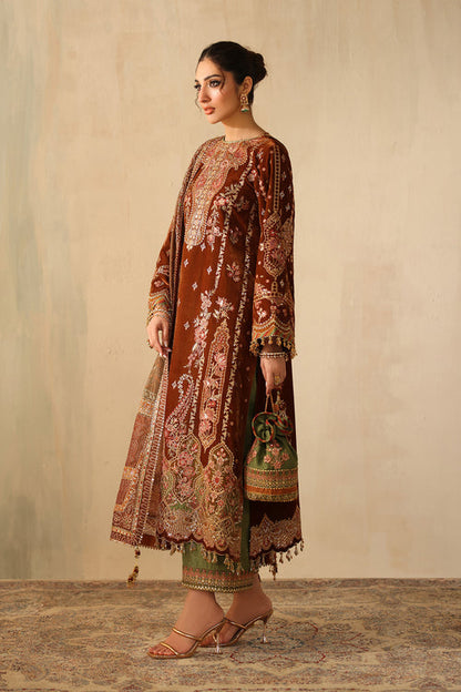 UF-4317 – authentic Pakistani dress from the Velvet 25 collection for women in the UK