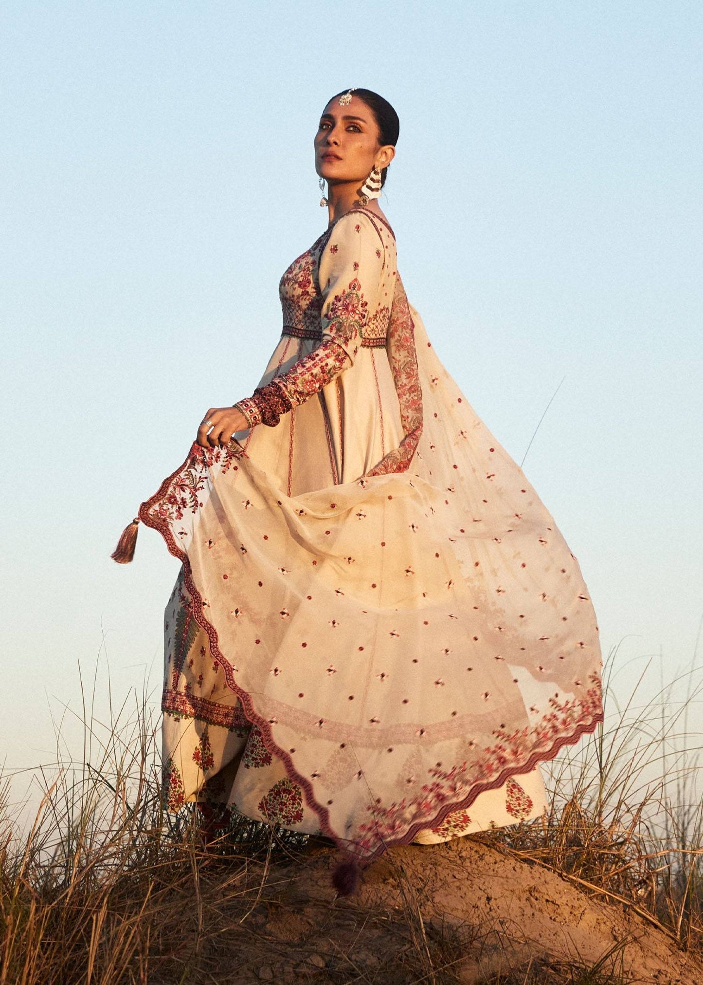 Hussain Rehar | Surkh Eid Pret’25 | Naqsh by Maria Faisal - Registered Vendor of : Hussain Rehar - type : ladies Clothes - 100% original wedding dresses