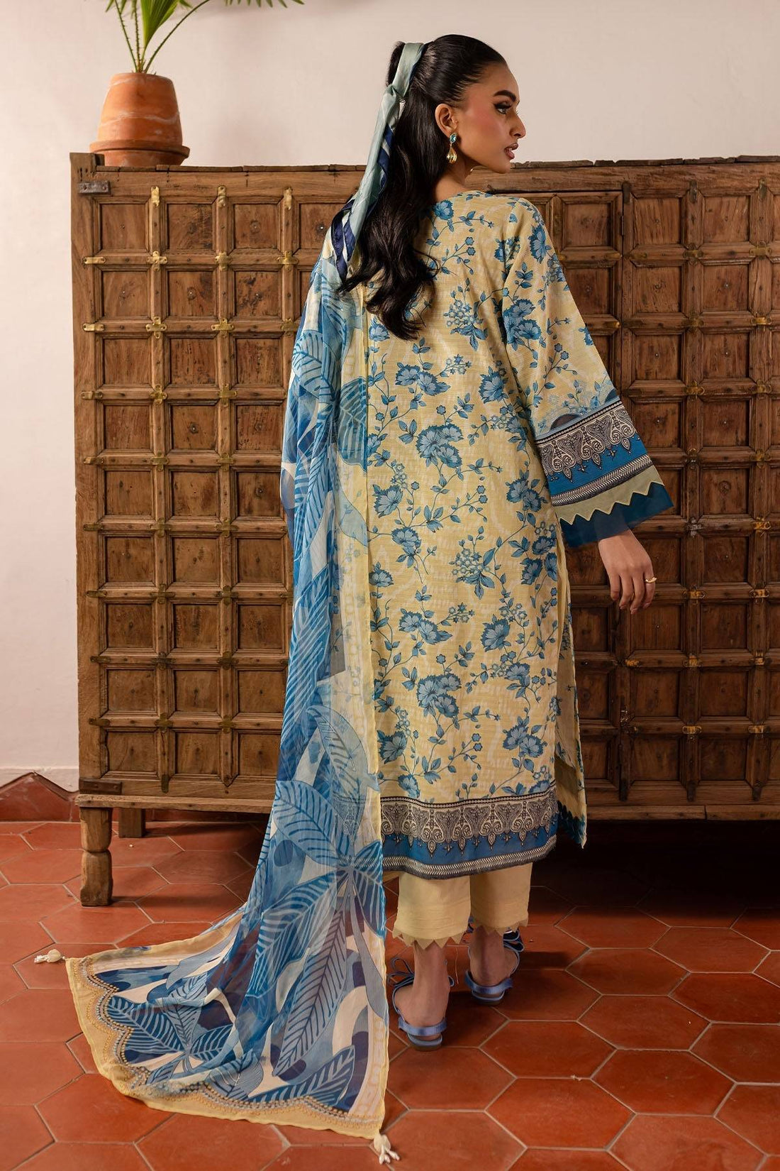Nureh | Printed lawn 25 | SP-136 by Maria Faisal - Registered Vendor of : Nureh - type : Ladies Clothes - 100% original wedding dresses