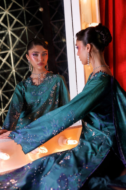 Rangrasiya | Luxe Silk 26 | Lumeire - Luxury Dress - available at Maria Faisal in UK and USA.
