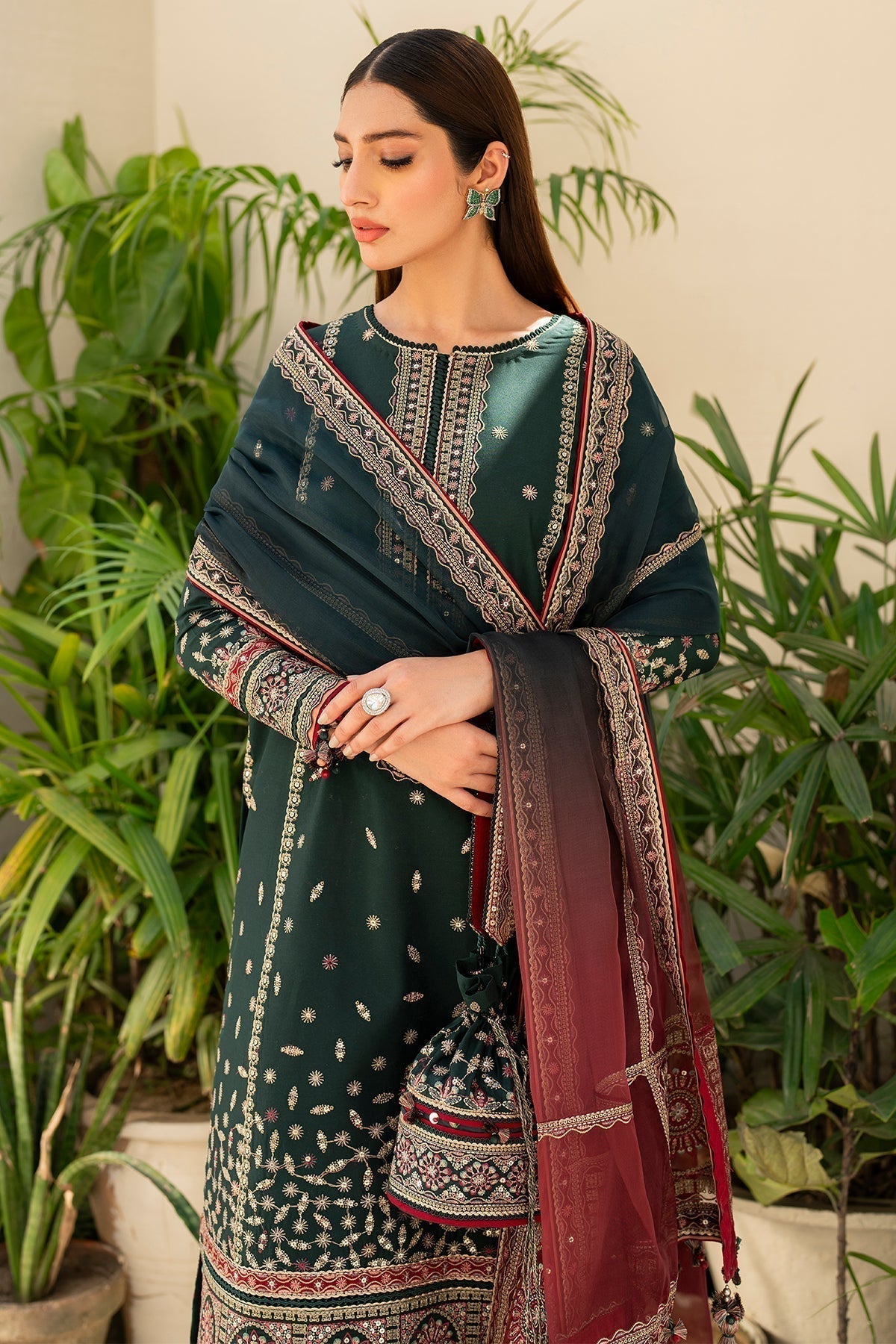 Jazmin | Irish Lawn SS 24 | D9 - Maria Faisal. 
