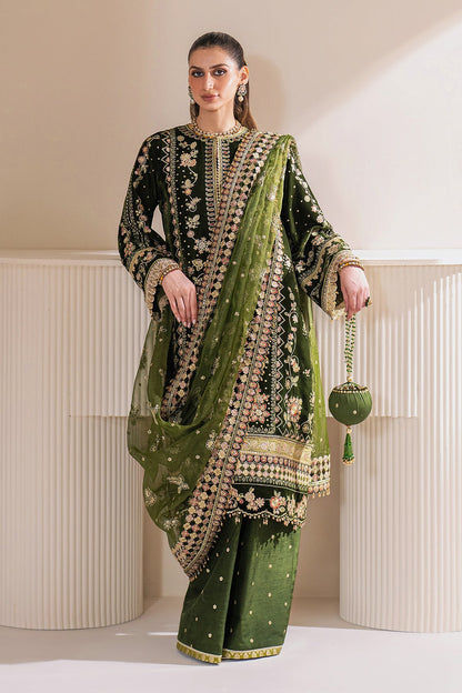 Baroque | Jahanara Luxury Velvet 24 | UF-756 - Designer Dress with Intricate embroidery and embellishments. Shop elegent wedding dress at Maria Faisal.