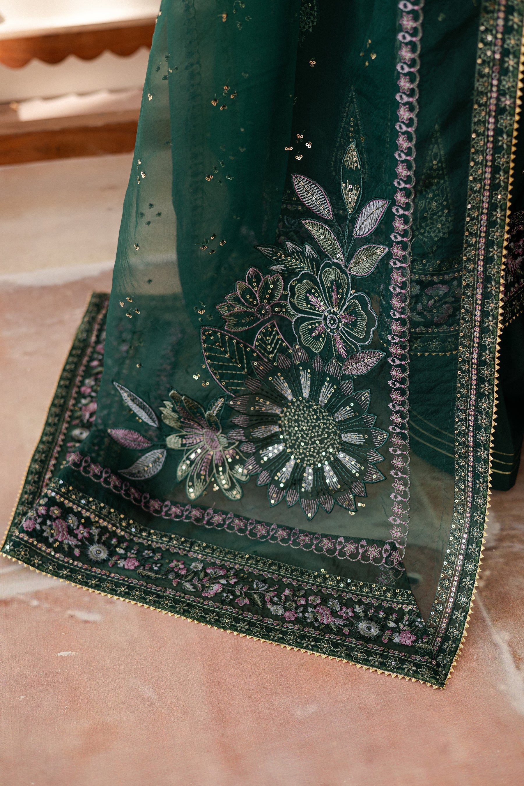 Batik | Kai Formals | Hurem by Maria Faisal - Registered Vendor of : Batik - type : Ladies Clothes - 100% original wedding dresses