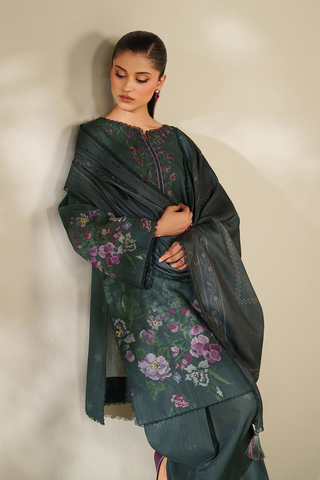 Iznik | Winter Chapter 25 | UE-567 Printed Khaddar - Casual Dress - available at Maria Faisal in UK and USA.