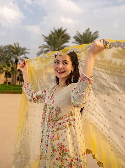 Faiza Saqlain | Aya Luxury Lawn 26 | Arta