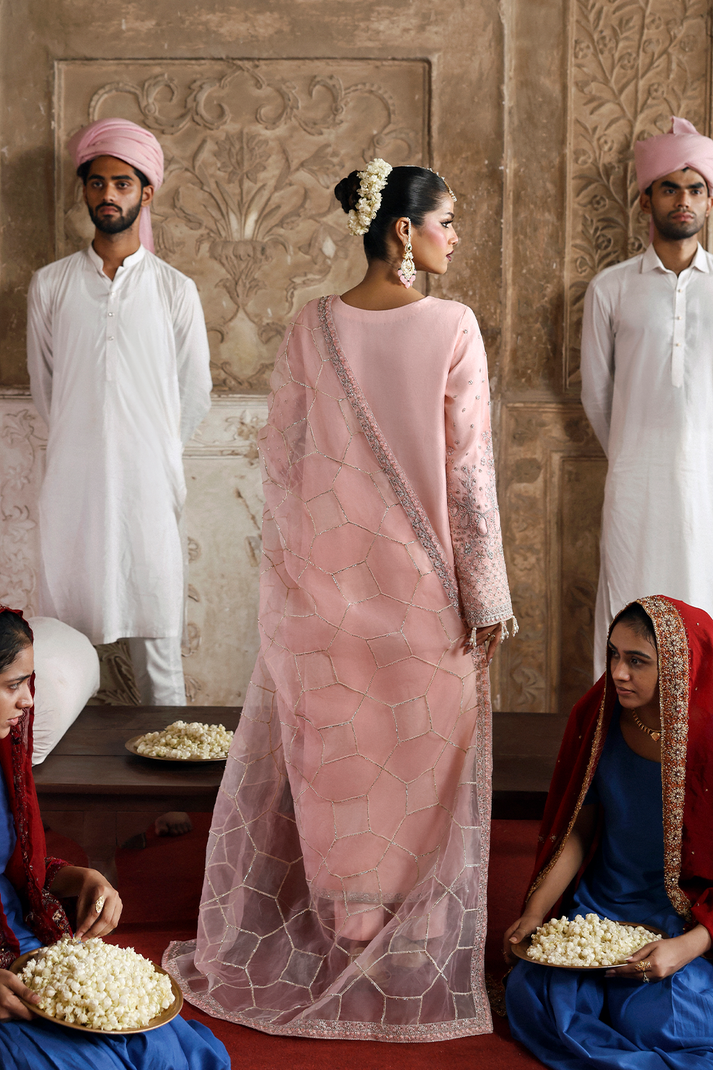 Emaan Adeel | Romansiyyah Luxury Formals | GULSHEEN - Ladies Clothes - Maria Faisal