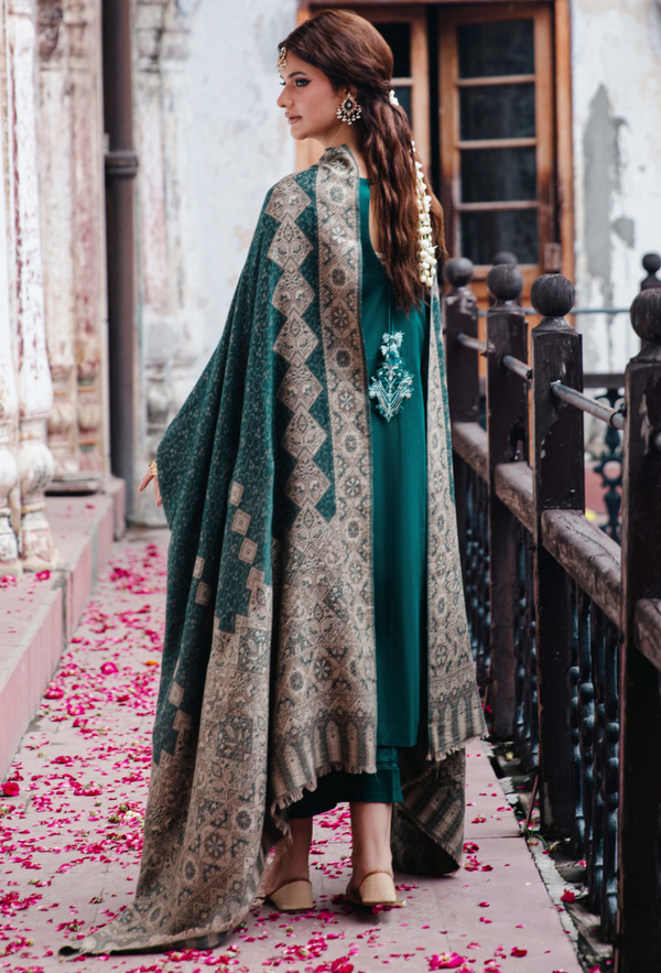 Humdum | Onora Chapter 2 | D09 - Ladies Clothes - Maria Faisal