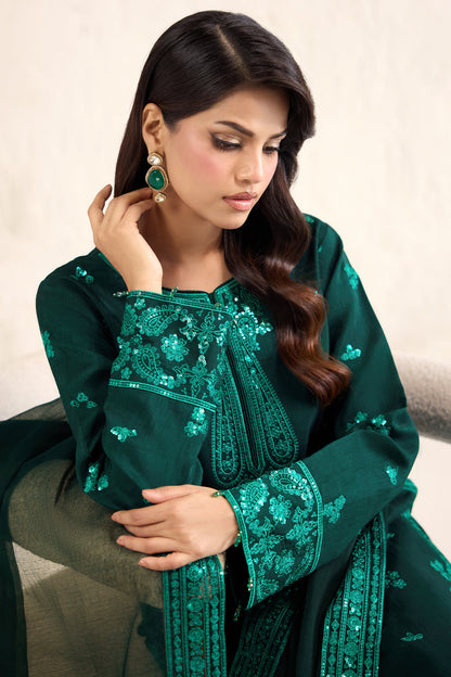 Farasha | Formals 26 | Emerald Luxe - Formal Dress - available at Maria Faisal in UK and USA.