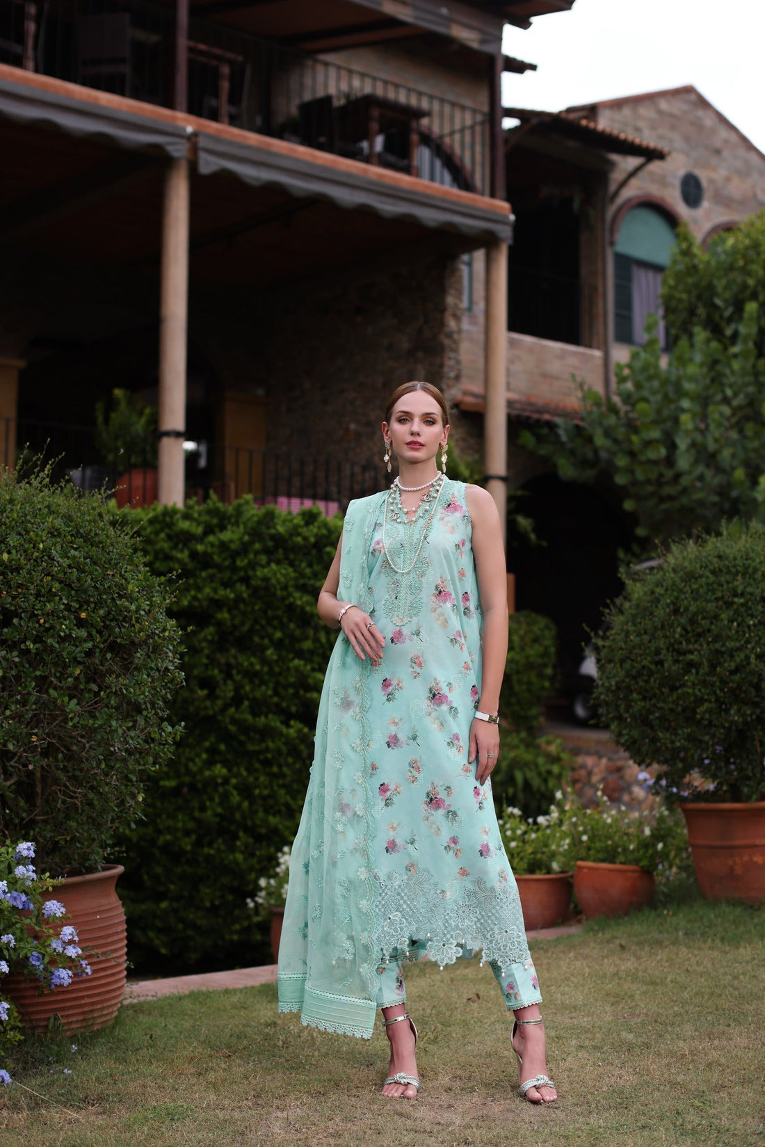 Noor by Saadia Asad | Eid Luxe Printkari 24 | D5 - Waniyas