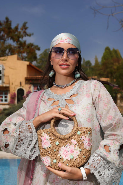 Noor by Saadia Asad | Luxe Chikankari 25 | D7-B by Maria Faisal - Registered Vendor of : Noor by Saadia Asad - type : Ladies Clothes - 100% original wedding dresses