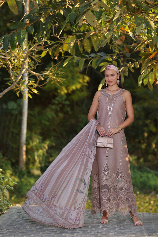 Noor by Saadia Asad | Luxe Chikankari 25 | D6-B by Maria Faisal - Registered Vendor of : Noor by Saadia Asad - type : Ladies Clothes - 100% original wedding dresses