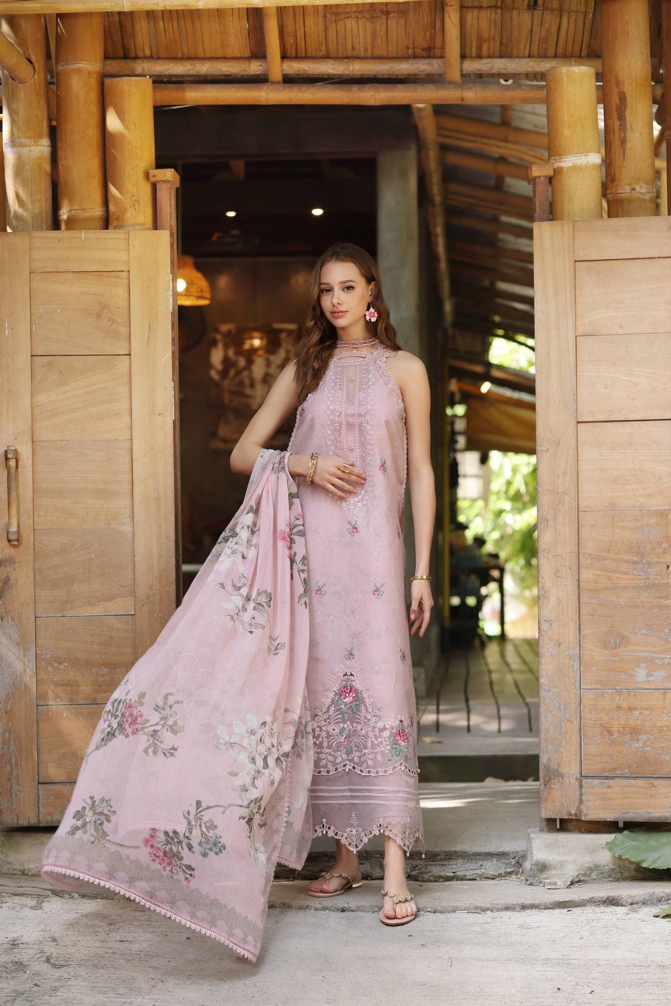 Noor by Saadia Asad | Eid Luxe Printedkari | D2-B by Maria Faisal - Registered Vendor of : Noor by Saadia Asad - type : Ladies Clothes - 100% original wedding dresses