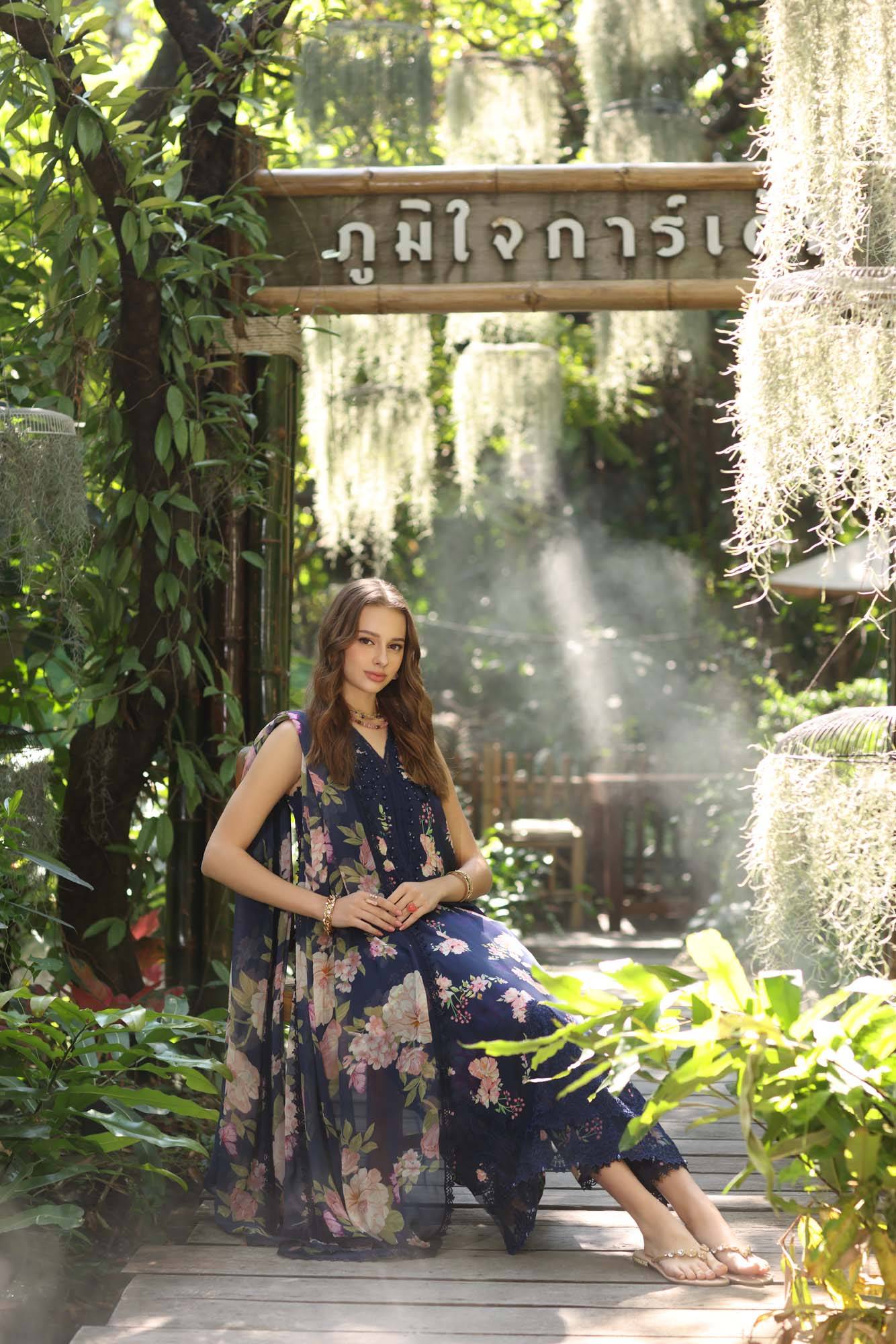 Noor by Saadia Asad | Eid Luxe Printedkari | D8-B by Maria Faisal - Registered Vendor of : Noor by Saadia Asad - type : Ladies Clothes - 100% original wedding dresses