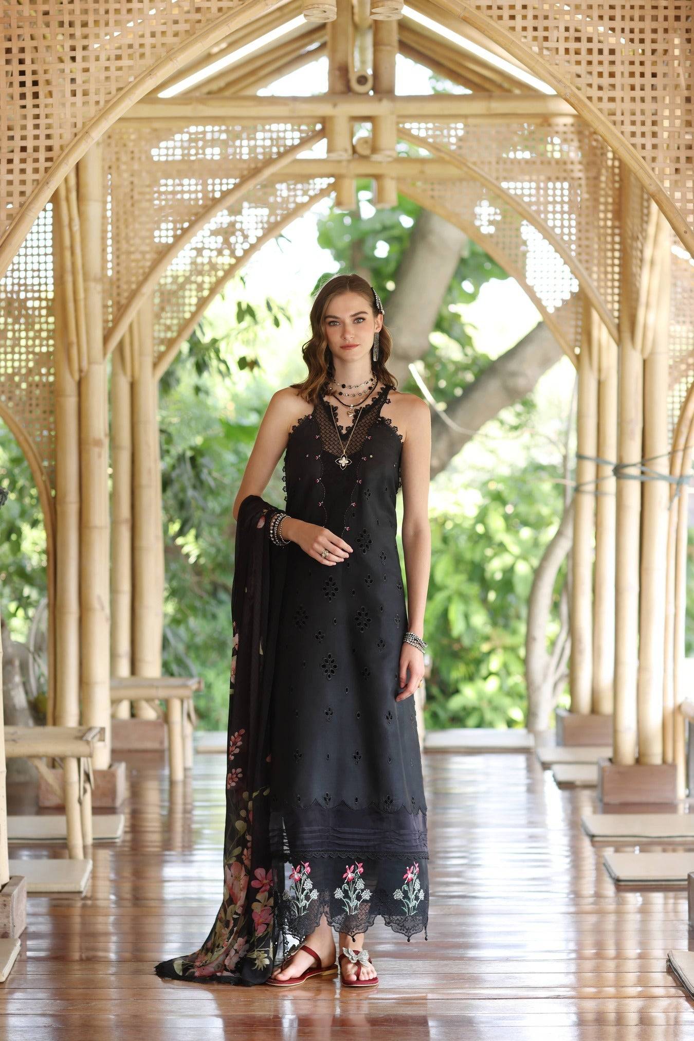 Noor by Saadia Asad | Eid Luxe Printedkari | D7-A by Maria Faisal - Registered Vendor of : Noor by Saadia Asad - type : Ladies Clothes - 100% original wedding dresses