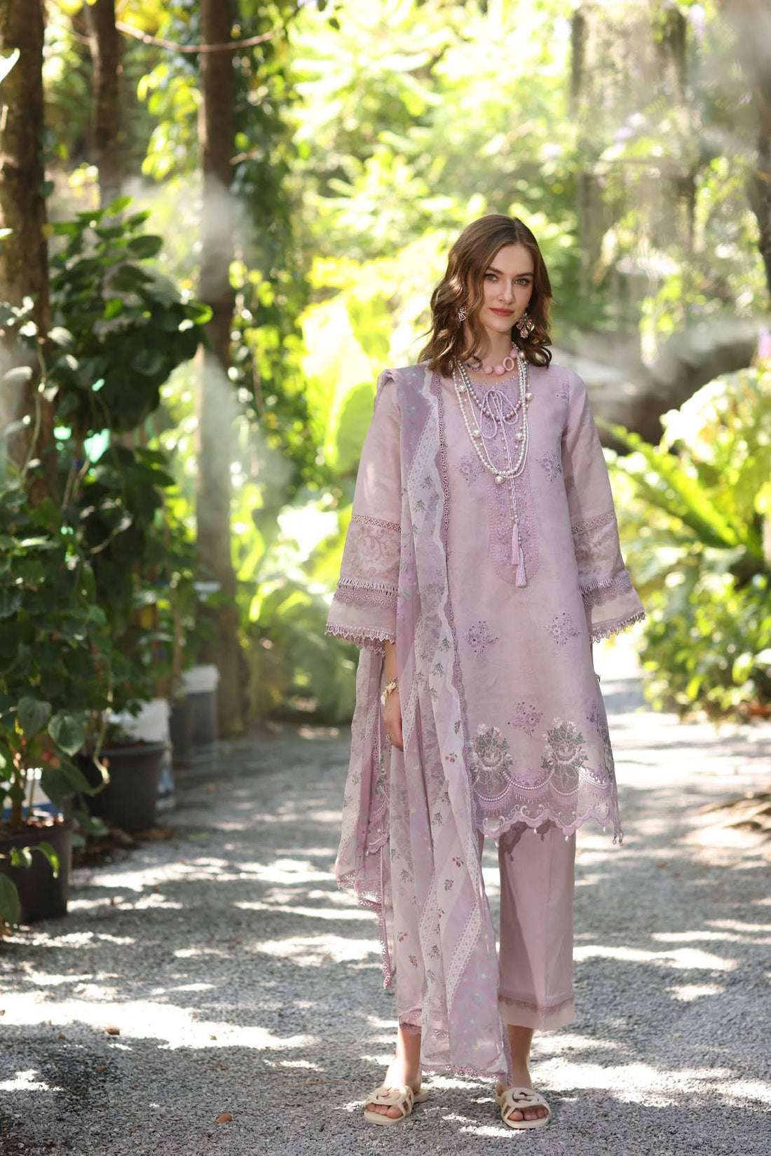 Noor by Saadia Asad | Eid Luxe Printedkari | D6-B by Maria Faisal - Registered Vendor of : Noor by Saadia Asad - type : Ladies Clothes - 100% original wedding dresses