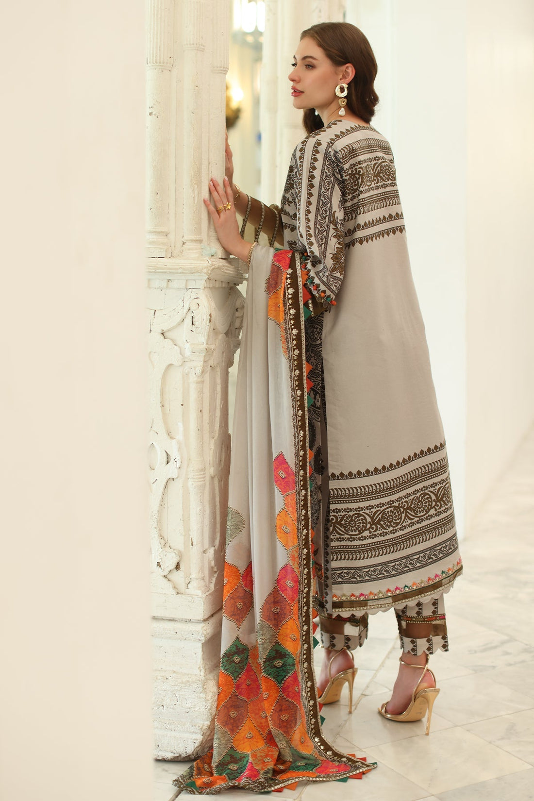 Charizma | Aniq Lawn Collection | AN5-08