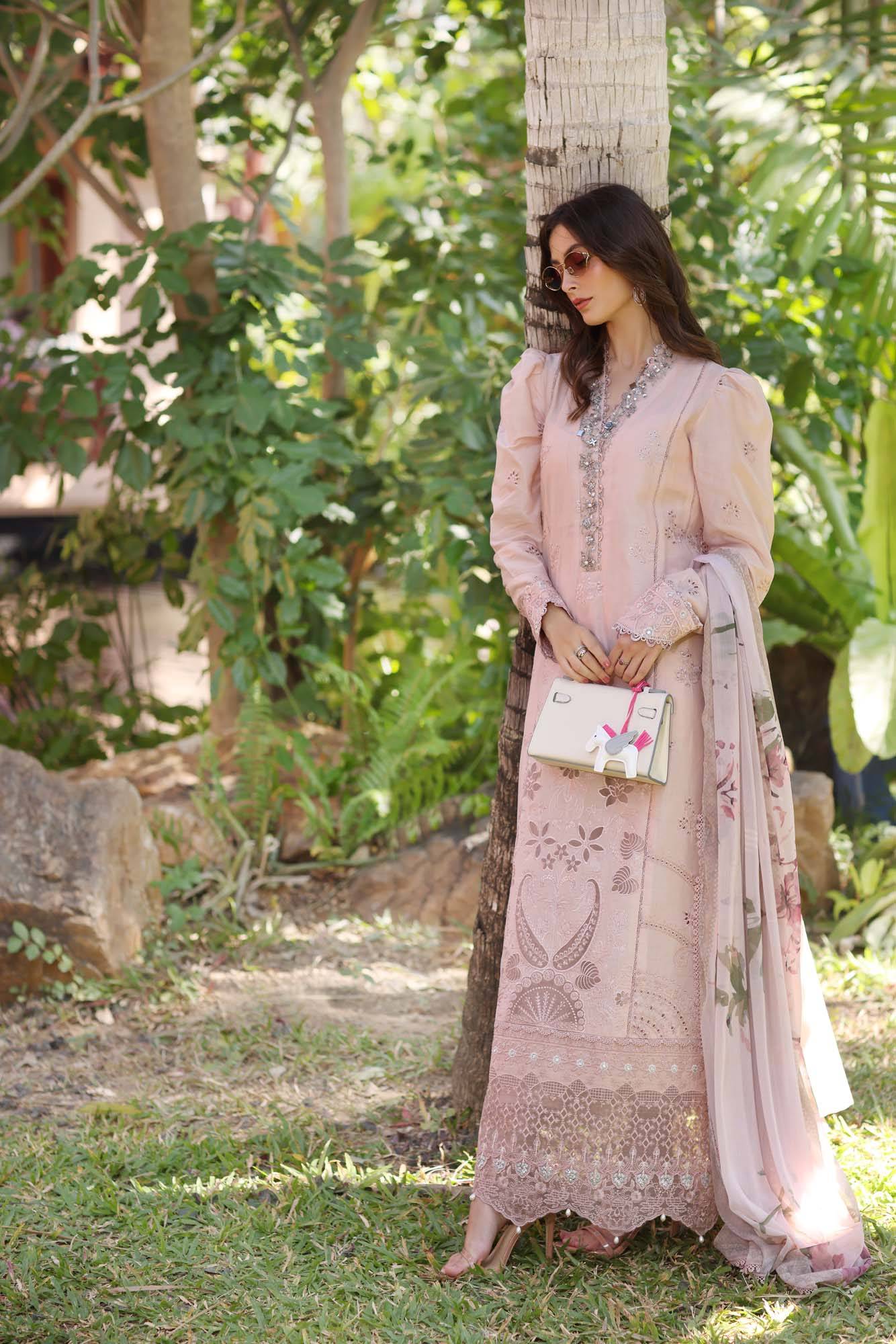 Noor by Saadia Asad | Eid Luxury Laserkari 25 | D6-B by Maria Faisal - Registered Vendor of : Noor by Saadia Asad - type : Ladies Clothes - 100% original wedding dresses