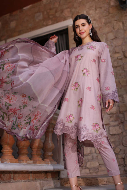 Noor by Saadia Asad | Eid Luxe Printkari 24 | D4 - Maria Faisal