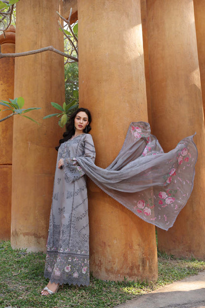 Noor by Saadia Asad | Eid Luxury Laserkari 25 | D2-B by Maria Faisal - Registered Vendor of : Noor by Saadia Asad - type : Ladies Clothes - 100% original wedding dresses