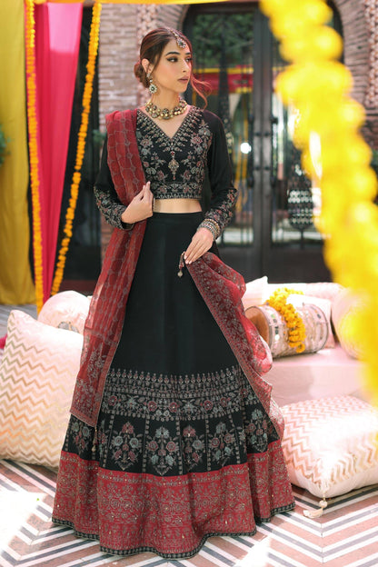 Chinyere | Formal Wedding Exclusive | MALKUNISSA (AA5105) by Maria Faisal - Registered Vendor of : Chinyere - type : Ladies Clothes - 100% original wedding dresses