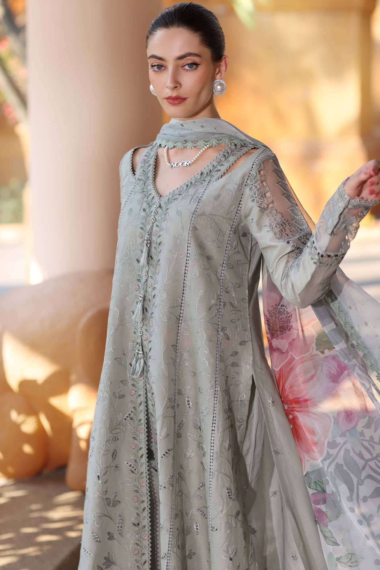 Noor by Saadia Asad | Eid Luxury Laserkari 25 | D1-A by Maria Faisal - Registered Vendor of : Noor by Saadia Asad - type : Ladies Clothes - 100% original wedding dresses
