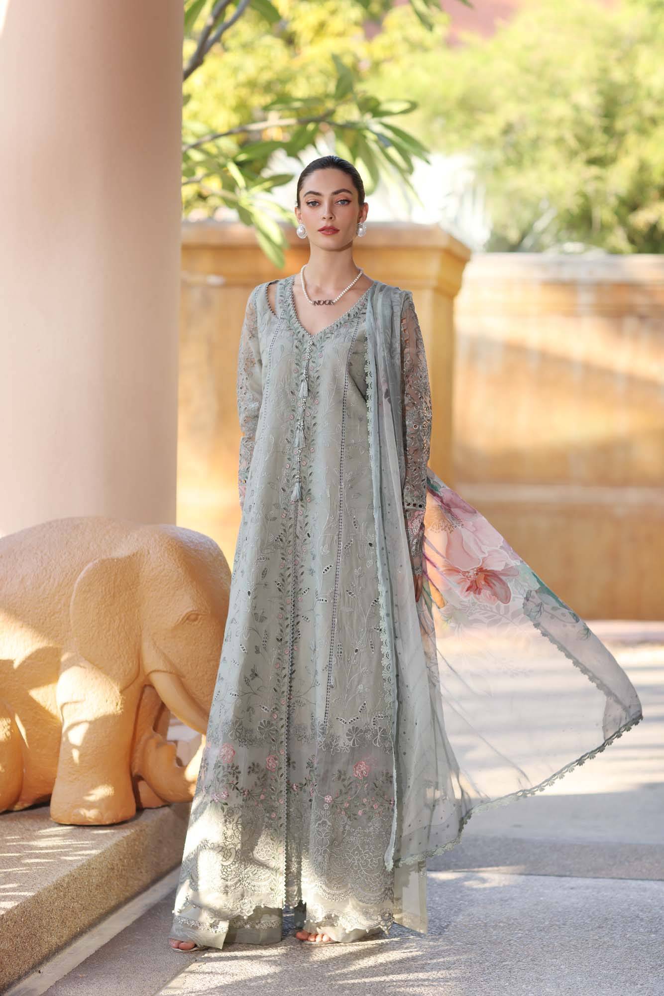 Noor by Saadia Asad | Eid Luxury Laserkari 25 | D1-A by Maria Faisal - Registered Vendor of : Noor by Saadia Asad - type : Ladies Clothes - 100% original wedding dresses