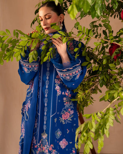 Parishay | Veranda Winters 26 |VR-13 - Luxury Dress - available at Maria Faisal in UK and USA.