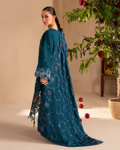 Parishay | Veranda Winters 26 | VR-07 - Luxury Dress - available at Maria Faisal in UK and USA.