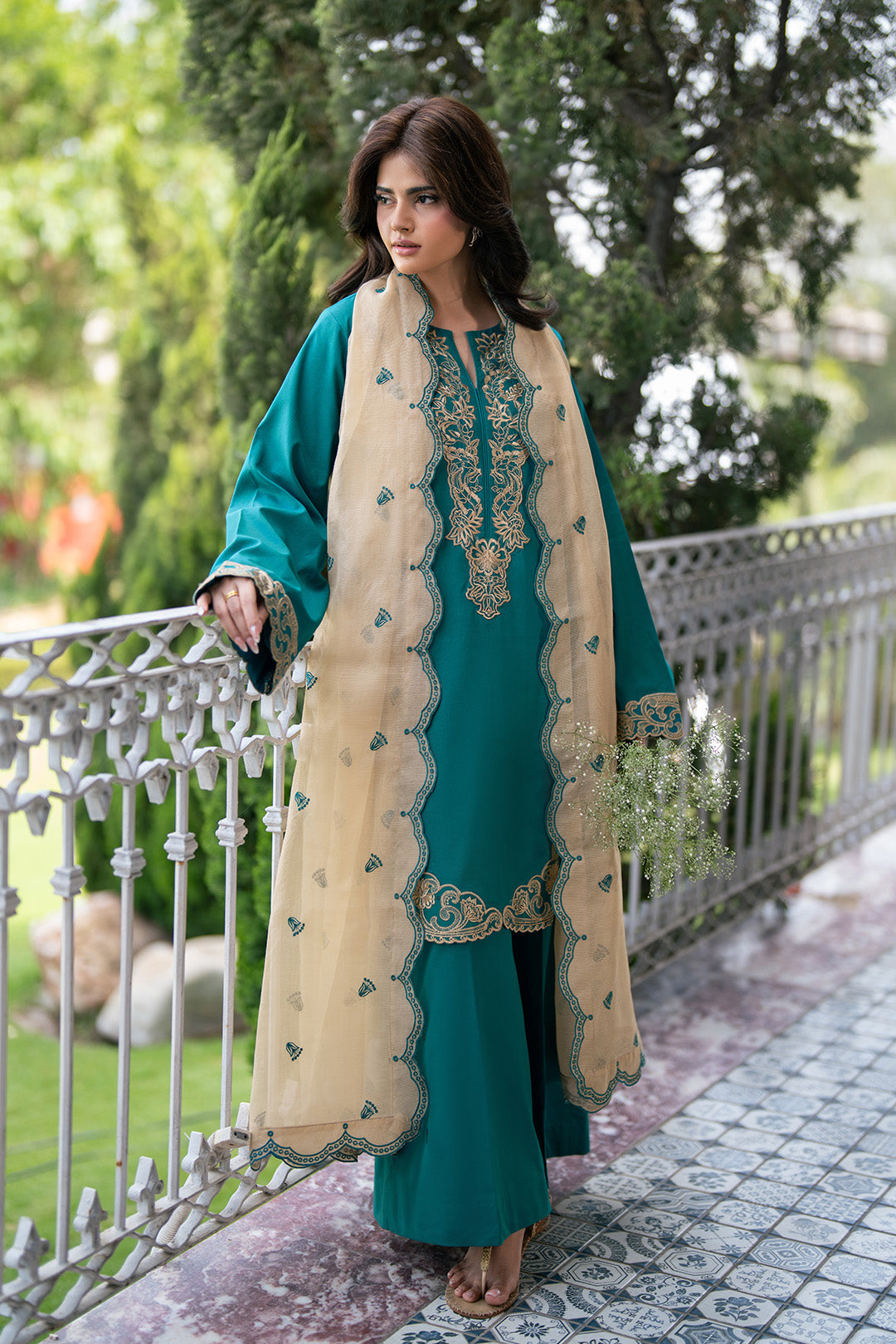 Alizeh | Printed Lawn | AF-EL-7074-Arctic - Casual Dress - available at Maria Faisal in UK and USA.