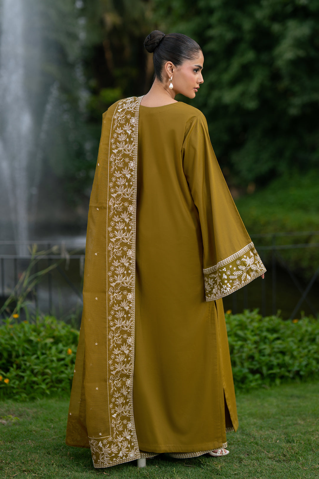 Alizeh | Printed Lawn | AF-EL-7075-Moss - Casual Dress - available at Maria Faisal in UK and USA.
