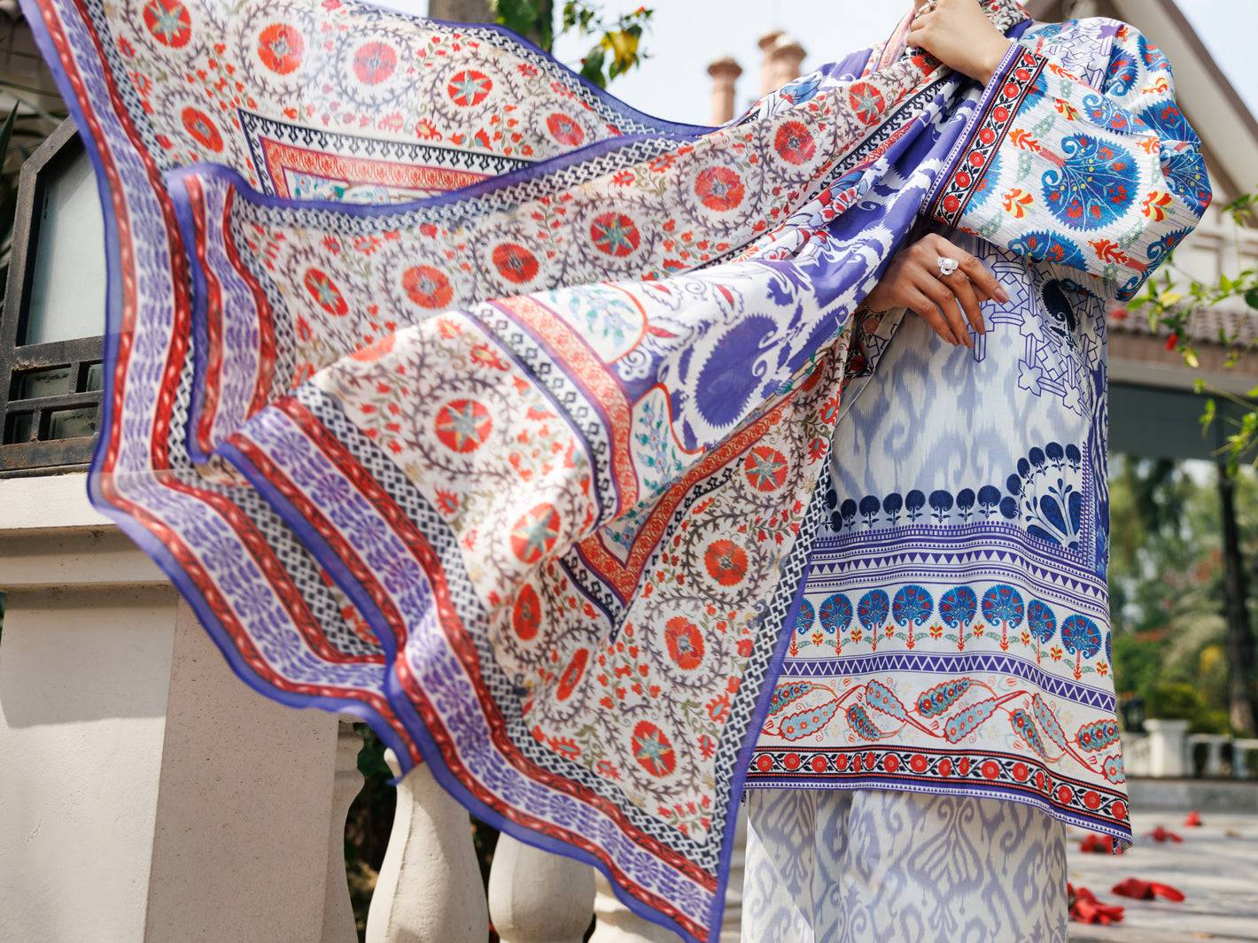 Almirah | Traditional Tale | ALP-3PS-2116 by Maria Faisal - Registered Vendor of : Almirah - type : Ladies Clothes - 100% original wedding dresses