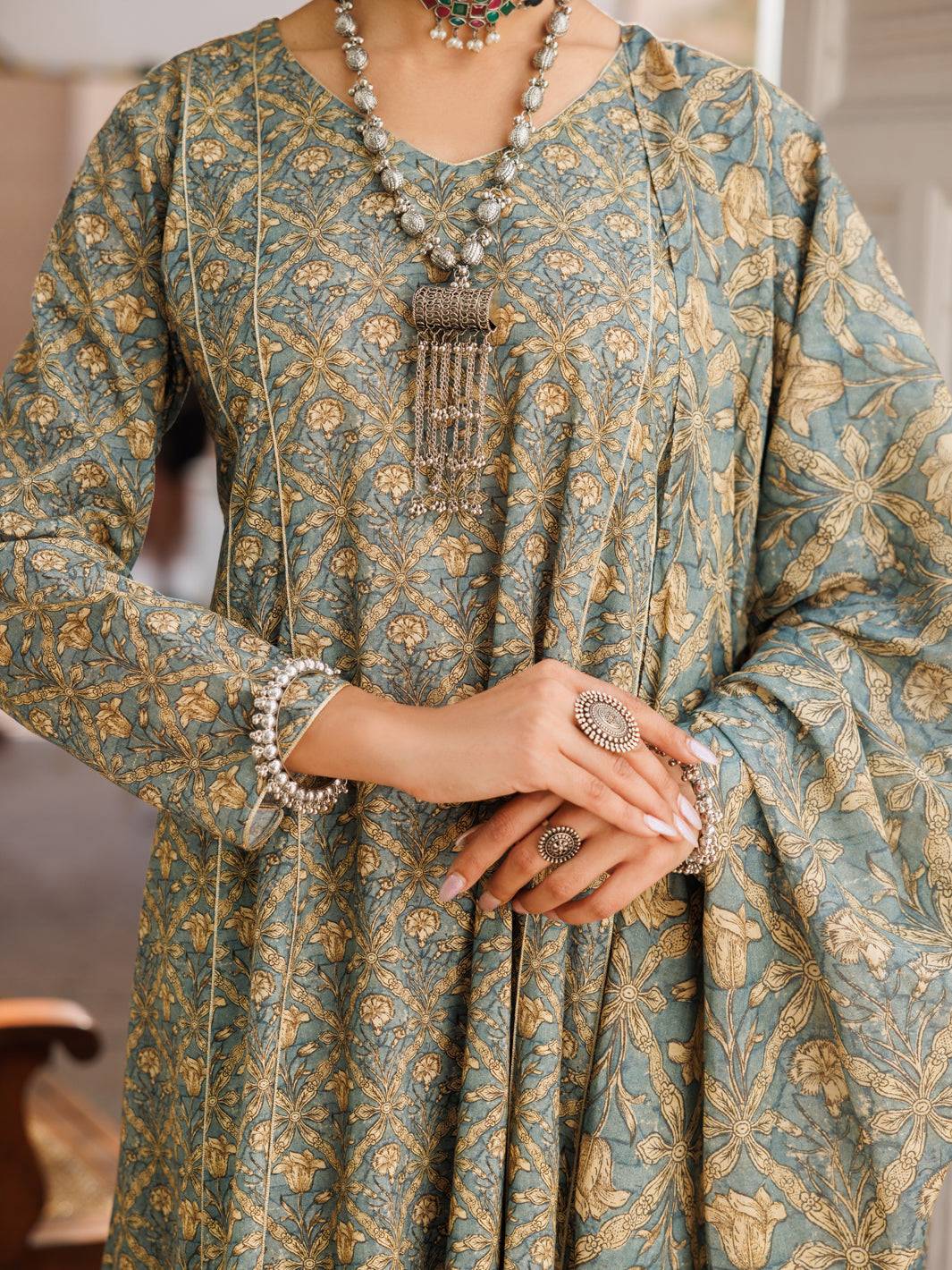 Almirah | Traditional Tale | ALP-3PS-2130 by Maria Faisal - Registered Vendor of : Almirah - type : Ladies Clothes - 100% original wedding dresses