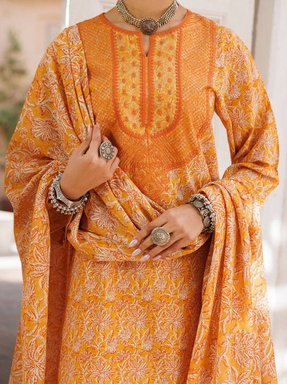 Almirah | Traditional Tale | ALP-3PS-2131 by Maria Faisal - Registered Vendor of : Almirah - type : Ladies Clothes - 100% original wedding dresses