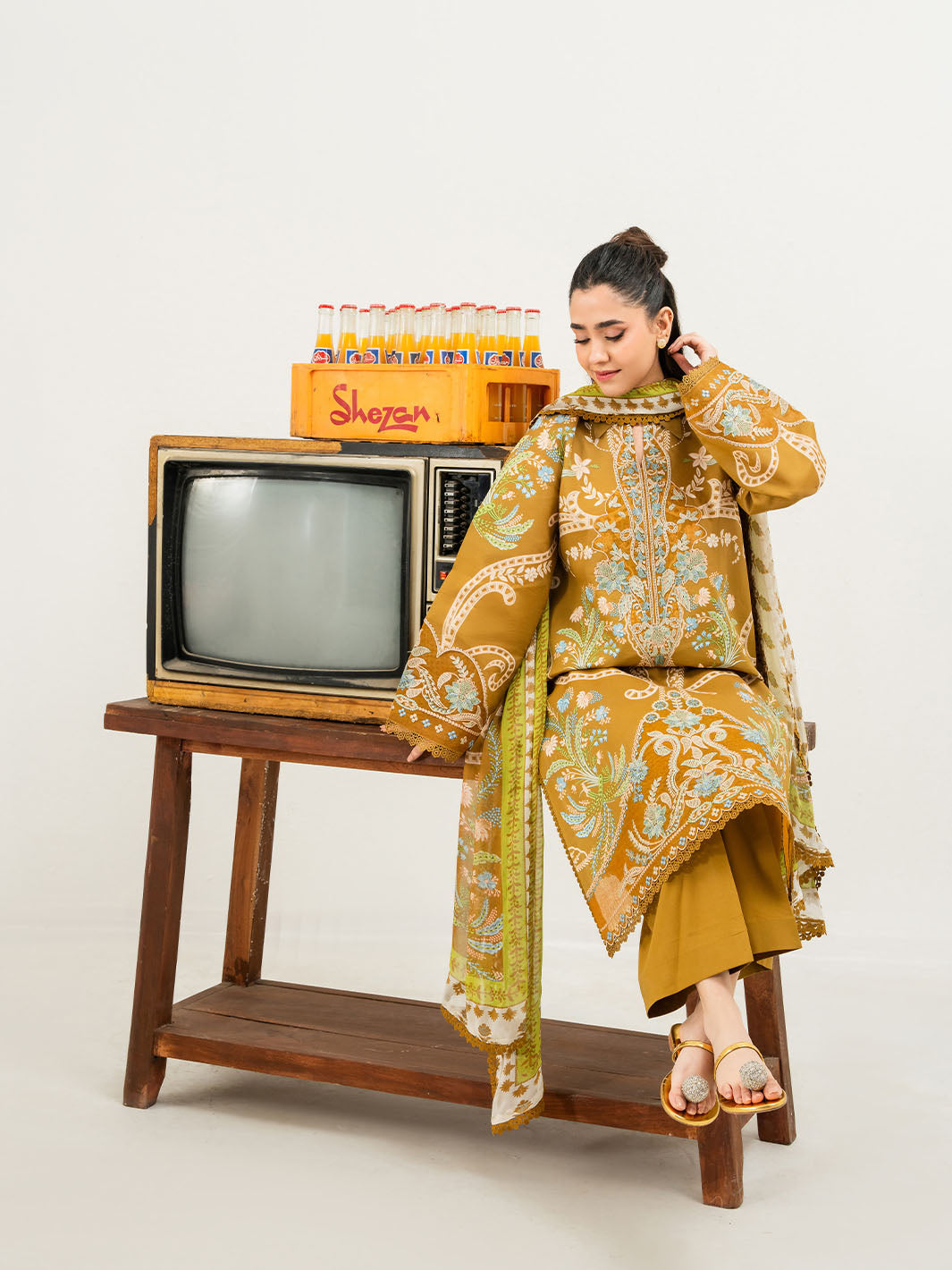Mahnur | Anaya Lawn | ANA-003 - Luxury Dress - available at Maria Faisal in UK and USA.
