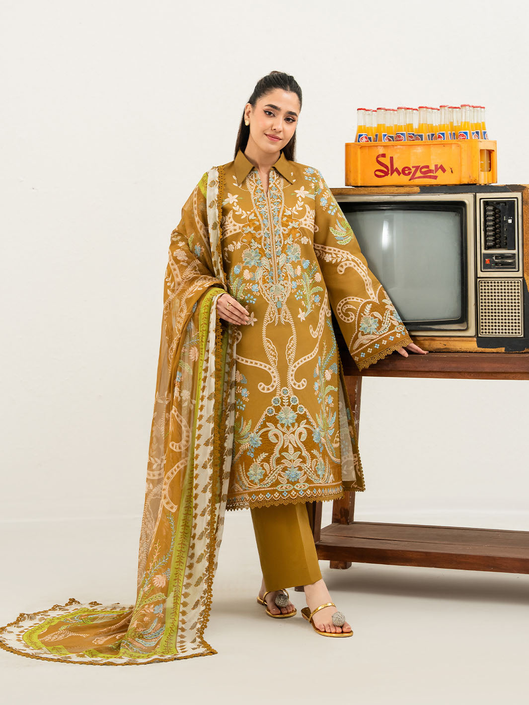 Mahnur | Anaya Lawn | ANA-003 - Luxury Dress - available at Maria Faisal in UK and USA.