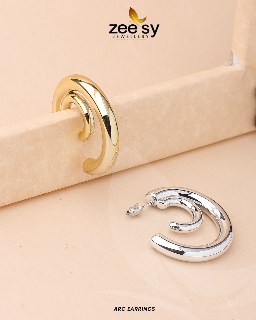 Arc Earrings - Earrings 