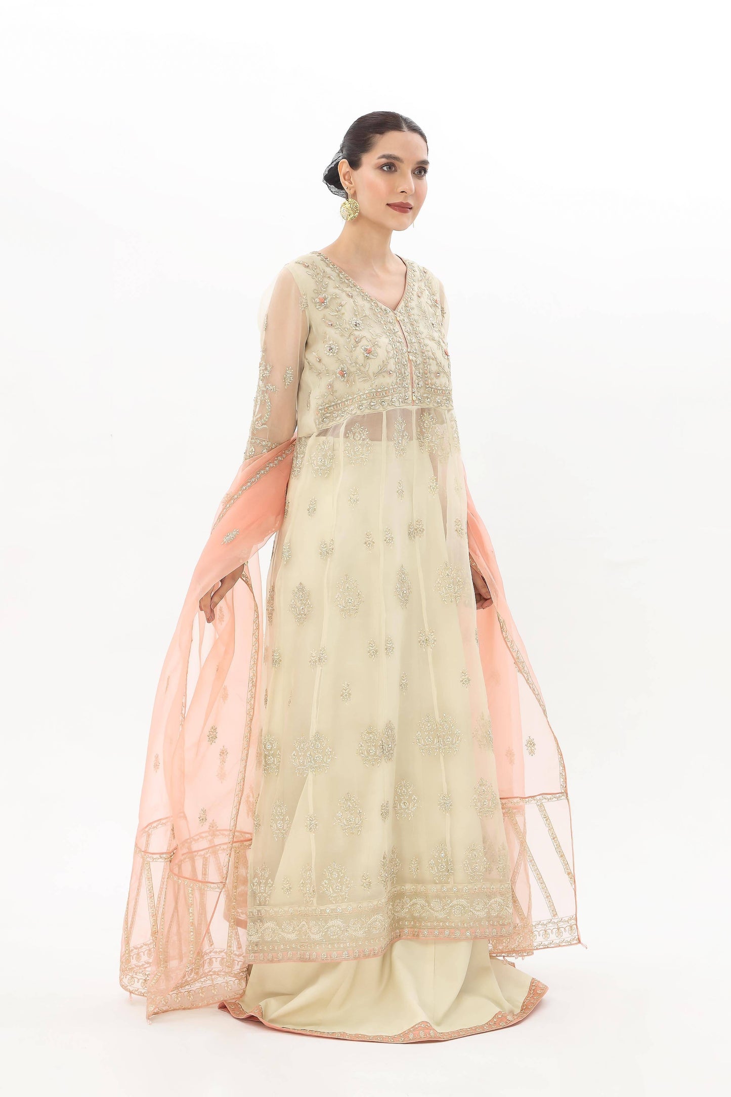 Chinyere | Formal Wedding Exclusive | (AW0008) by Maria Faisal - Registered Vendor of : Chinyere - type : Ladies Clothes - 100% original wedding dresses